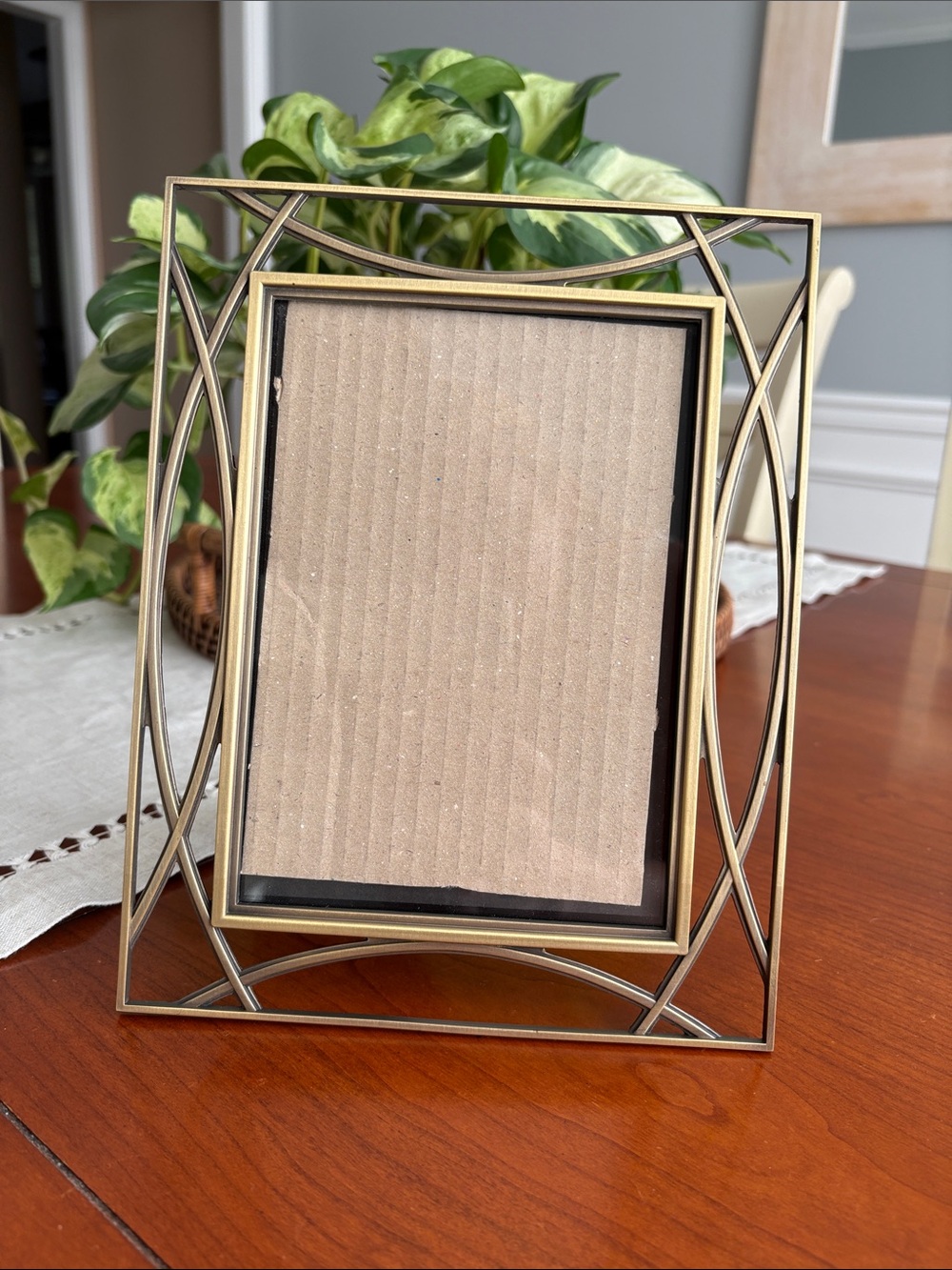 5x7 Metal Decorative Photo Frame in Antique Gold